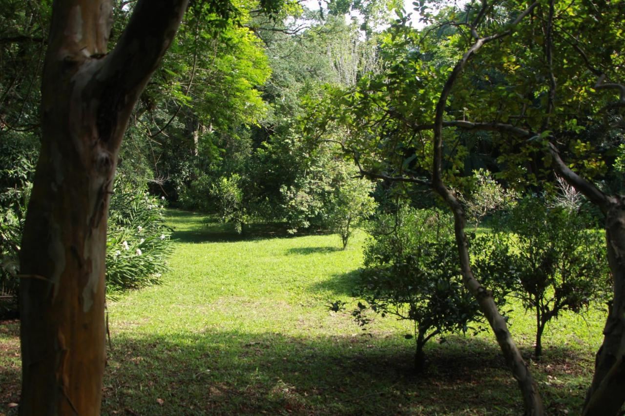 Вилла Casa De Campo - Sitio Da Tia Vera Макине Экстерьер фото